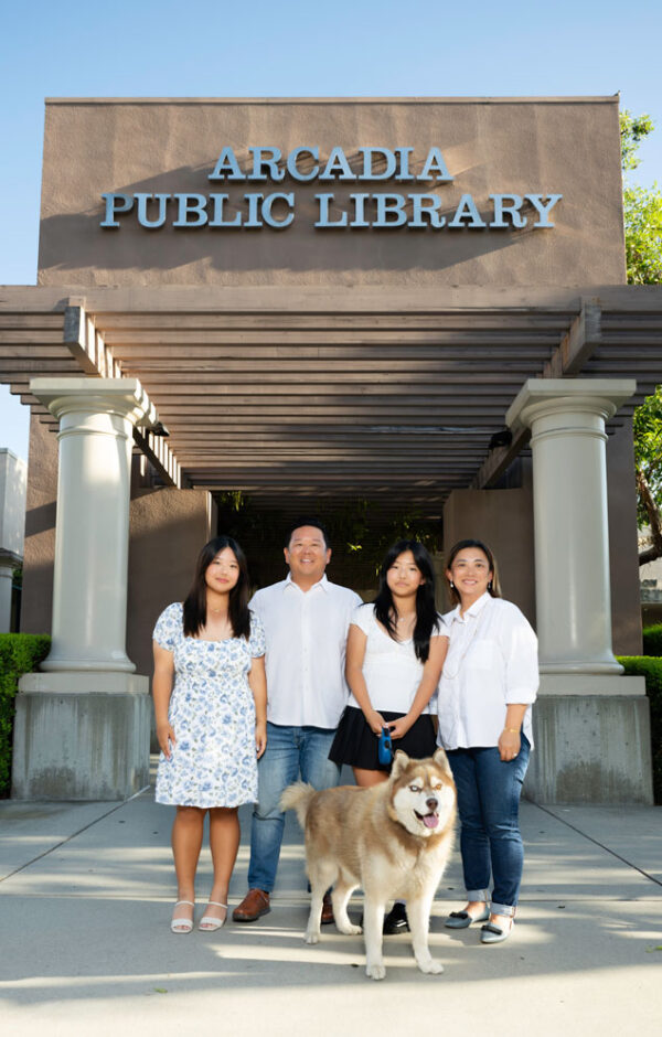 Steve Rhee 4 Arcadia with his wife and two daughters, and their dog.