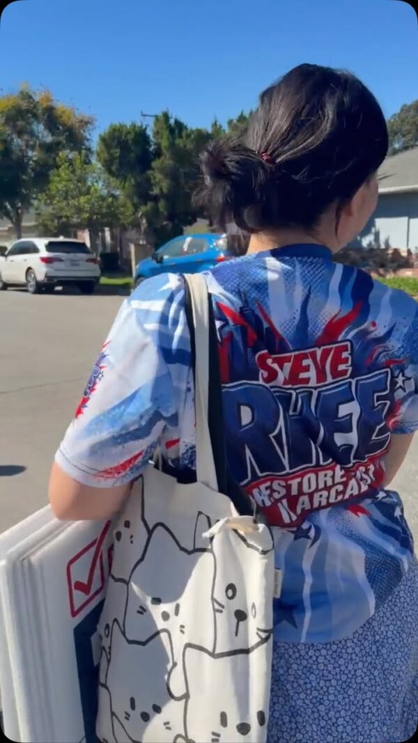 Team Rhee knocking on doors and sporting their new shirts. Best volunteers ever! VOTE FOR…